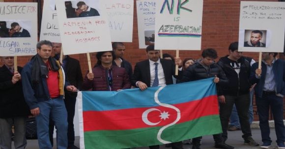 Ermenistan Büyükelçiliği protesto edildi